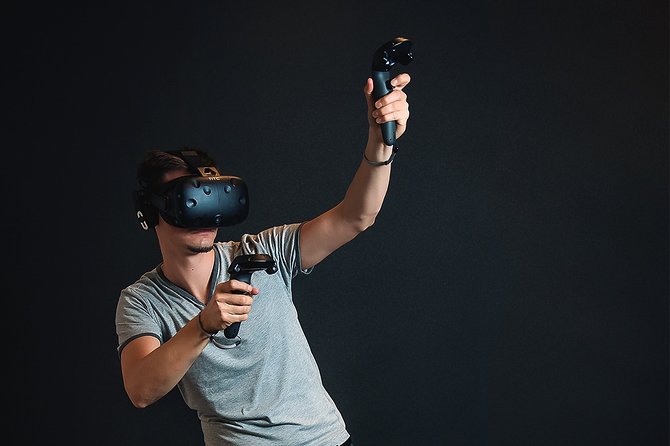 VR experience at PlayVR - Arriving at Róbert Károly körút 67