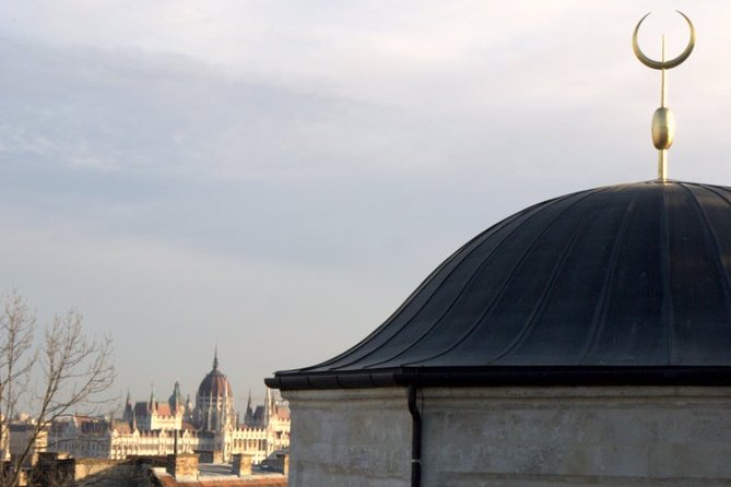 Walk and Cook Budapest - The Great Synagogue and Budapest’s Jewish story