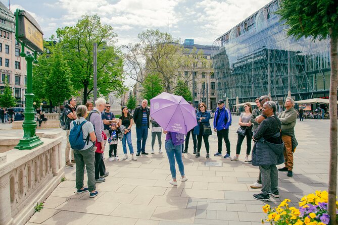 Walking Tour Budapest incl. the Shoes on the Danube Bank - What the guides do best